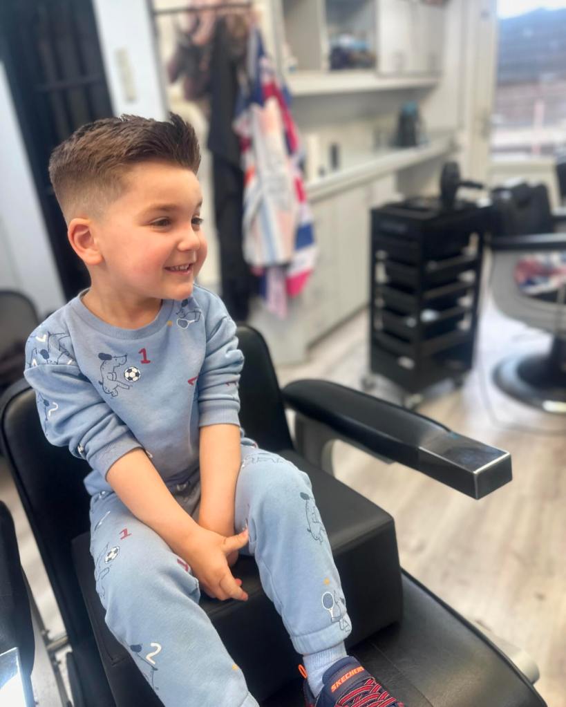 tevreden klant, knippen, fade, overloop